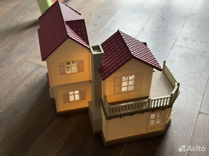 Sylvanian Families большой дом со светом