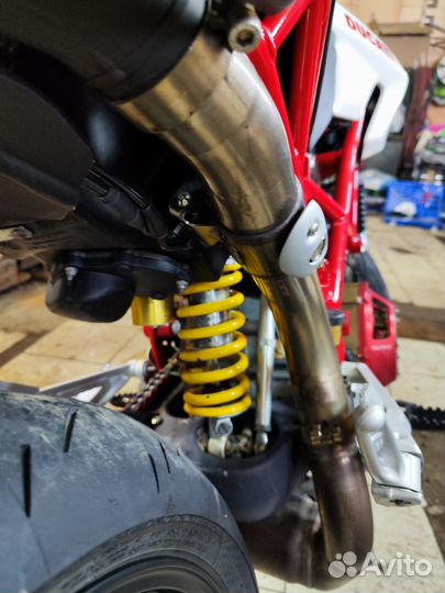 Ducati Hypermotard 1100S