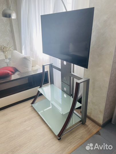 Тумба под телевизор и акустику