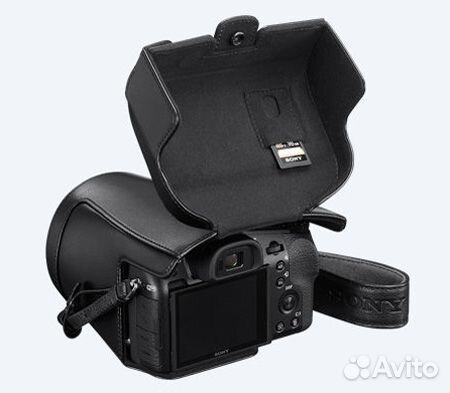 Чехол Sony LCJ-RXJ для RX10M3 / RX10M4