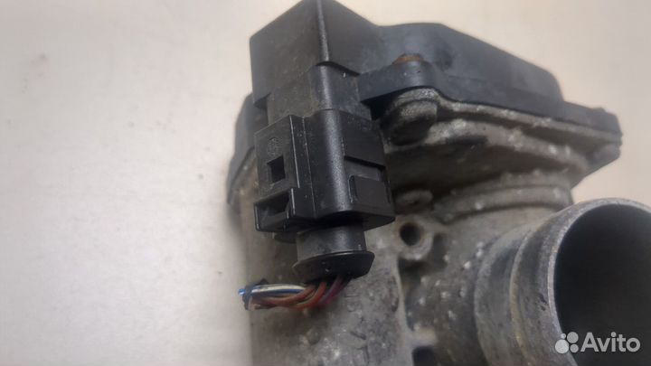 Заслонка дроссельная Skoda Fabia