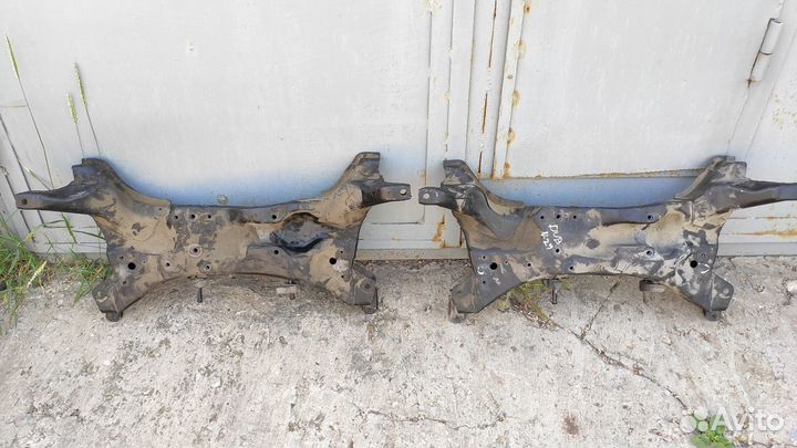 Подрамник Мицубиси Лансер 9, Аутлендер