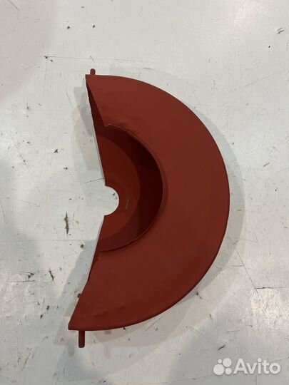 Крышка щитка цепи Паннония