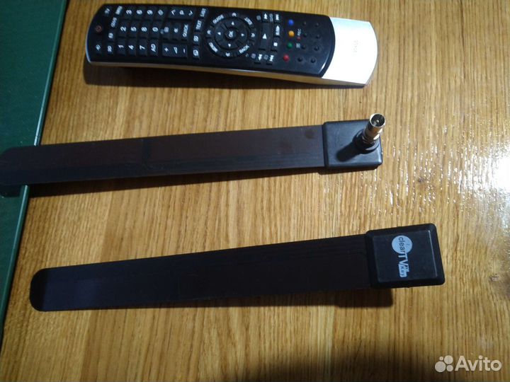 Антенна TV с усилителем комнатная