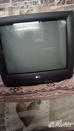 Телевизор бу LG