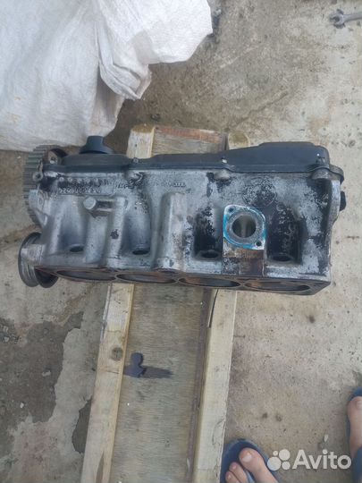 ГБЦ vw Golf 3 1.8 ADZ