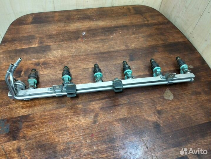 Топливная рампа форсунка BMW E36 M52 B20