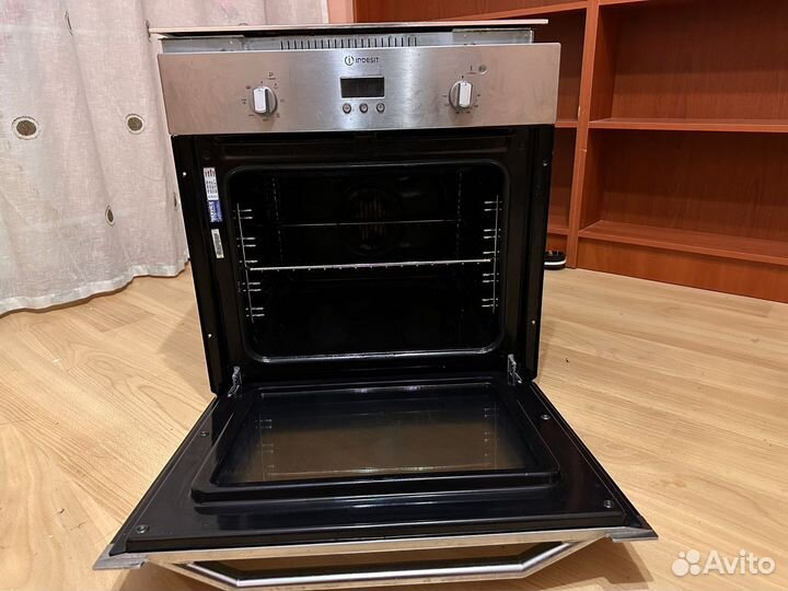 Плита электрическая с духовкой indesit