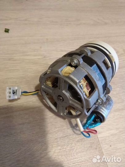 Циркуляционный насос Welling YXW 48-2f-3