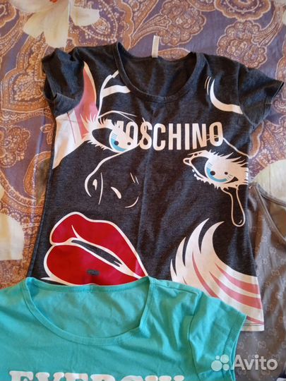 Продам футболки на девочку