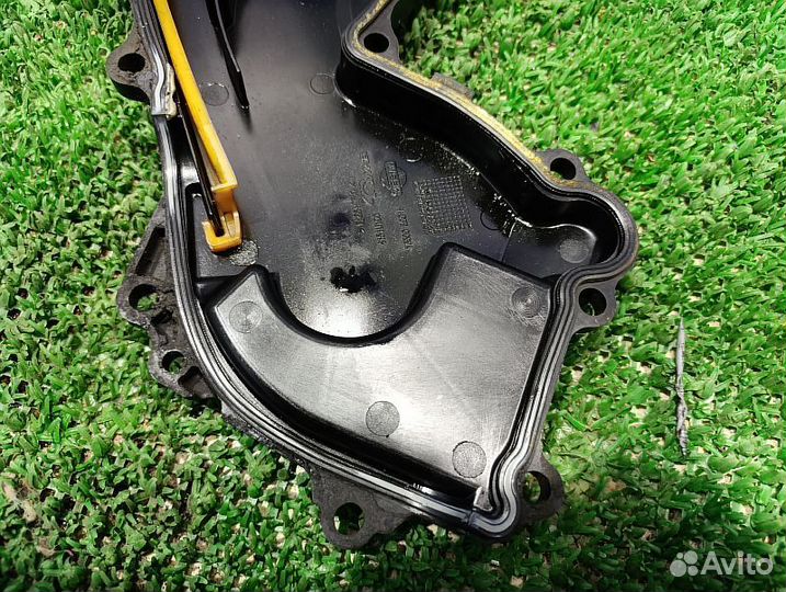 Крышка грм Nissan Pathfinder