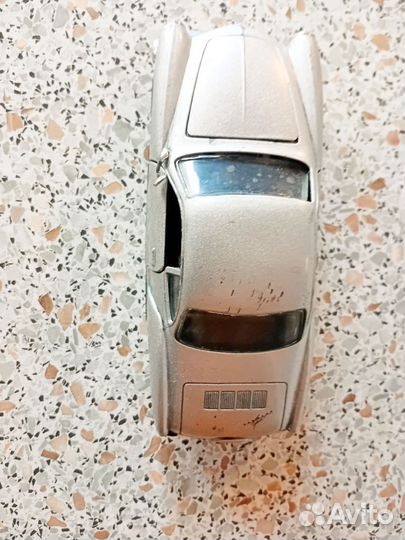 Модель автомобиля Фольксваген 1966 года 1/28