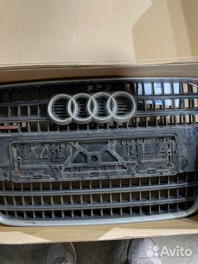 Решетка радиатора audi q7 4l
