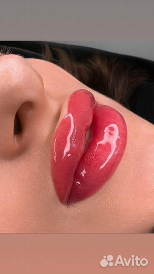 Перманентный макияж губ бровей