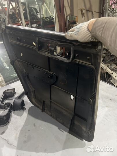 Общивки дверей комплект audi 100