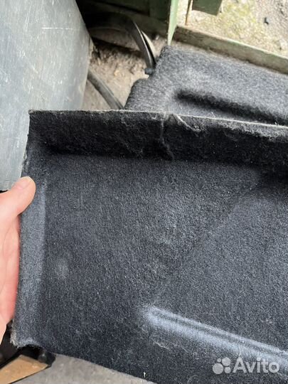 Полка багажника priora