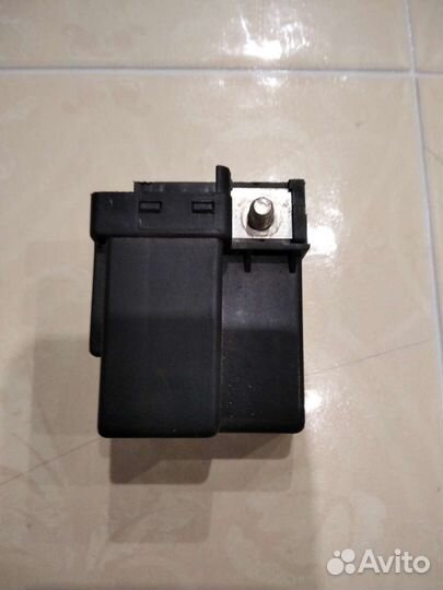 Реле свечей накаливания на бмв Х5 Е 53