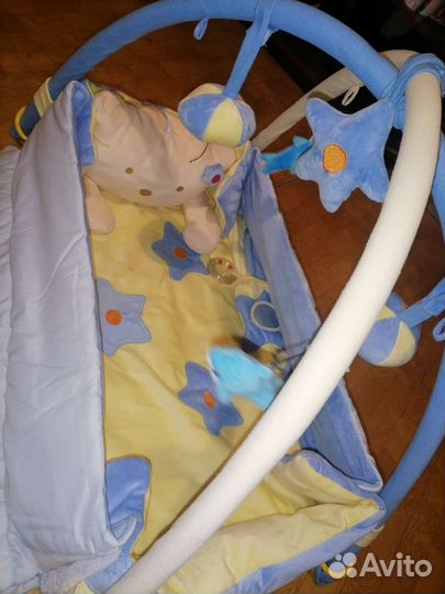 Развивающий коврик