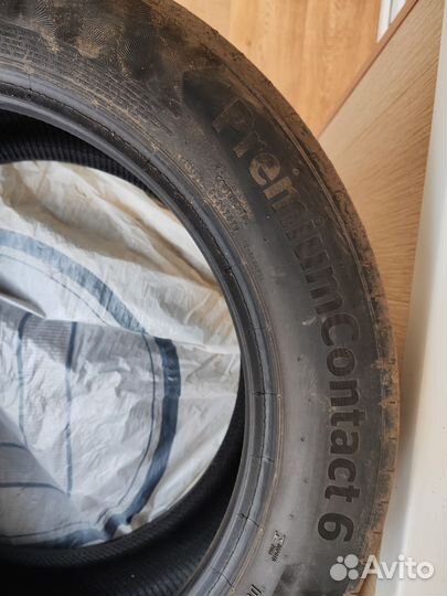 Continental PremiumContact 6 215/55 R17 V