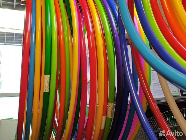 Обручи гимнастические