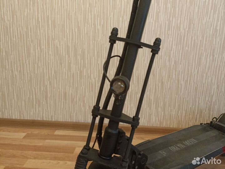 Усилитель руля на электросамокат