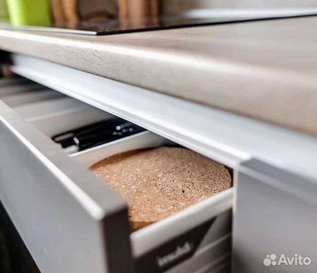 Современная кухня на заказ мдф фасады