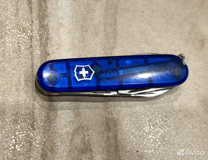 Нож складной швейцарский