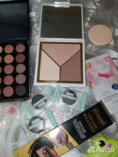 Набор косметики новый