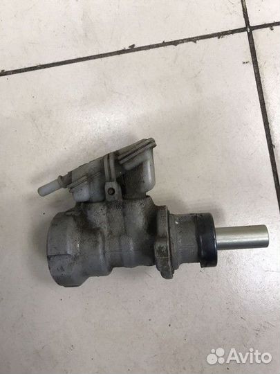 Главный тормозной цилиндр Ford Focus