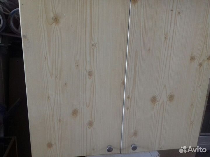 Шкаф навесной