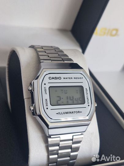 Часы casio illuminator (white)