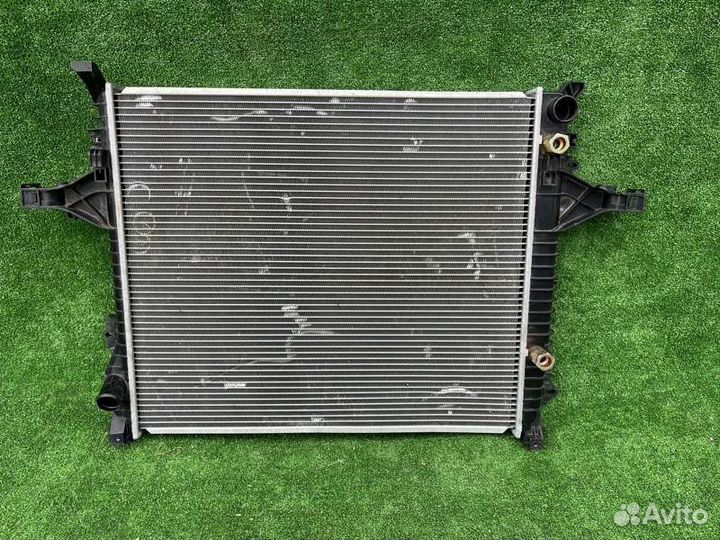 Радиатор охлаждения двигателя Volvo Xc90 02-14