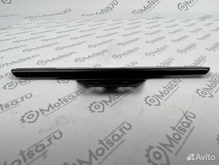 Кронштейн крепления номерного знака