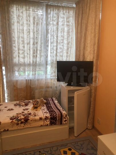 Комната 18 м² в 3-к., 19/25 эт.