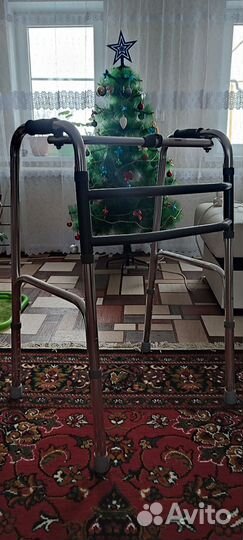 Ходунки для взрослых