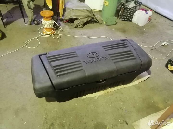 Ящик в кузов пикапа hilux