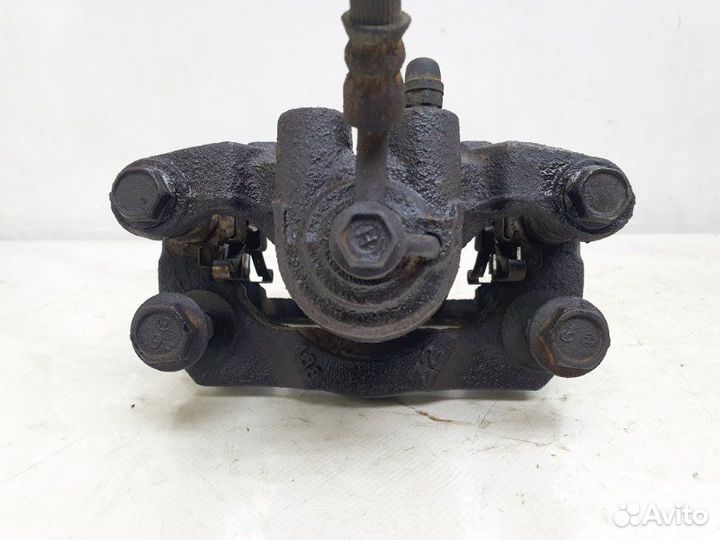 Суппорт задний правый Nissan Pathfinder R51 4.0