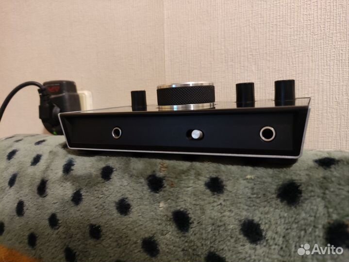 Звуковая карта M-Audio M-Track 2x2