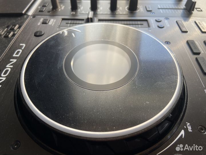 Denon dj Prime 4 plus