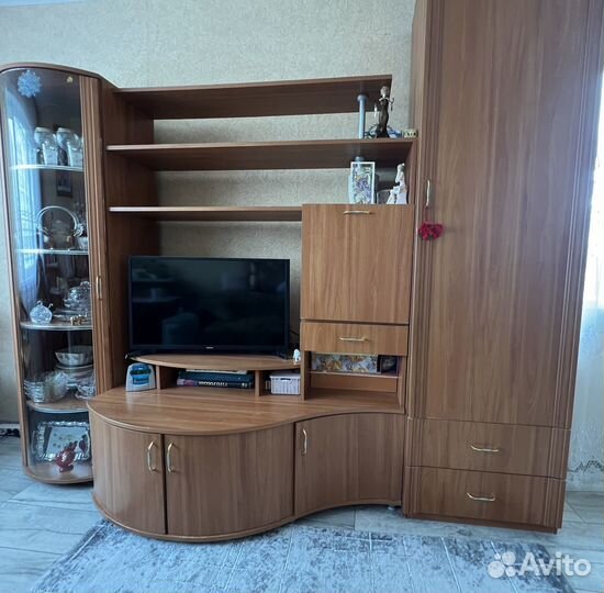 Стенка горка в гостиную бу
