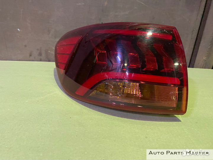 Фонарь задний Киа Соренто Прайм юм