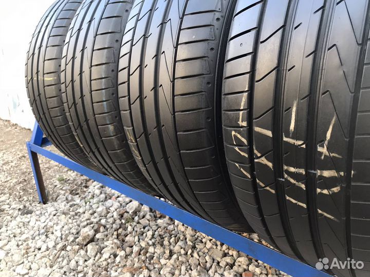 Hankook Ventus S1 Evo 2 K117 225/50 R17