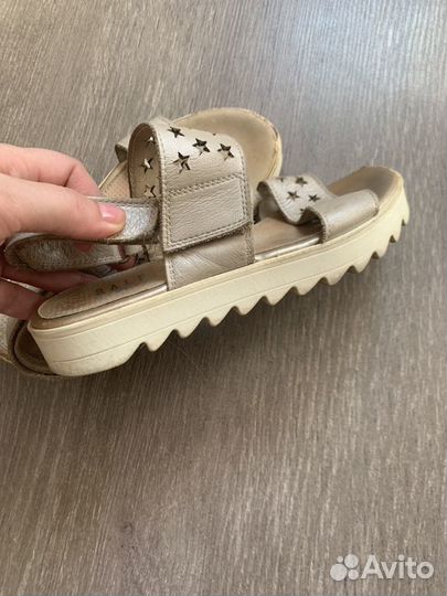 Вещи на девочку 134-140