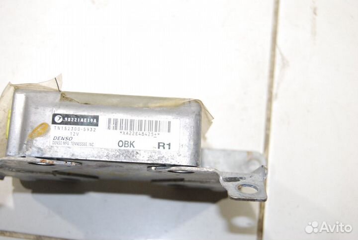 Блок SRS Subaru Outback BH 2.5 2000