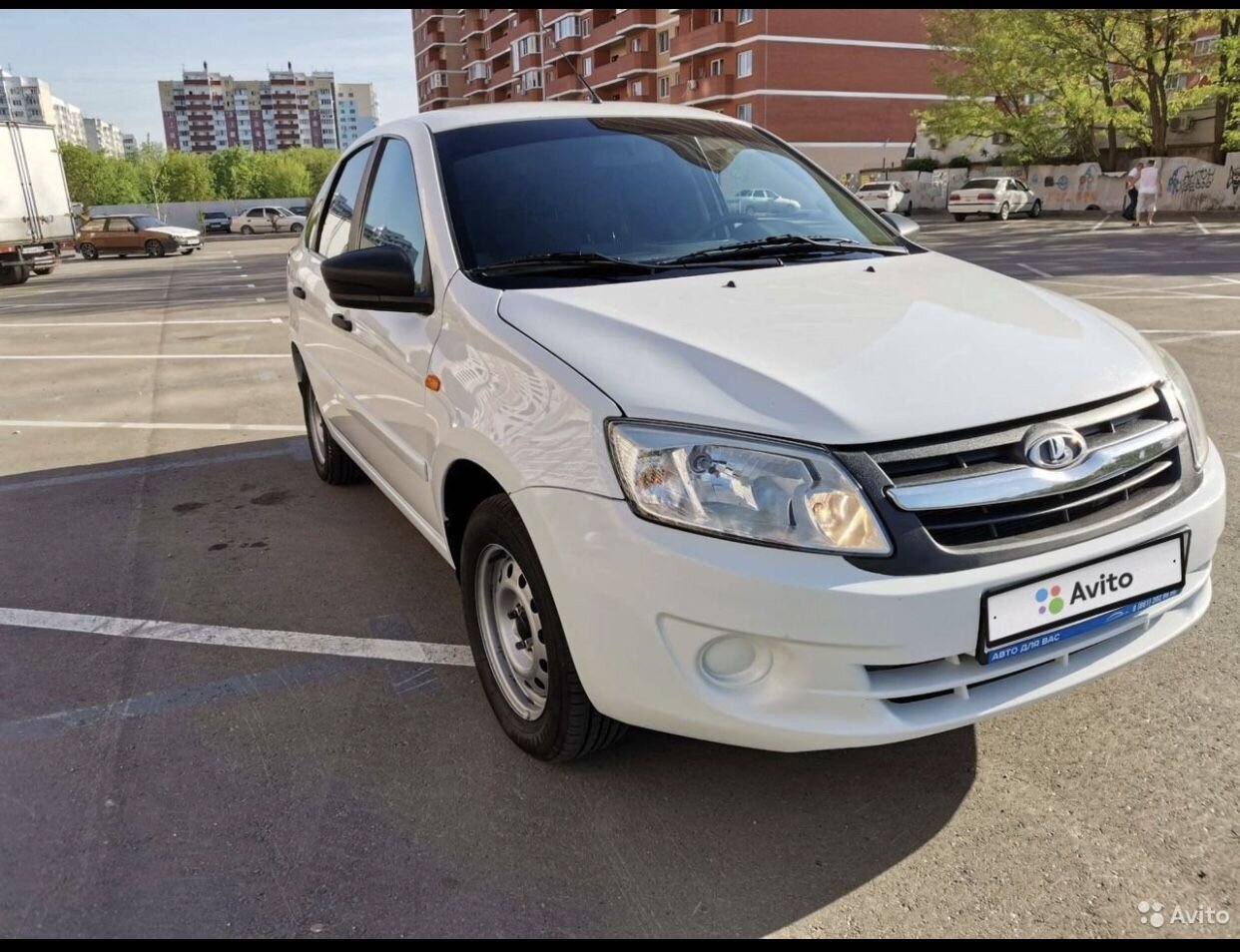 ВАЗ (LADA) Granta: фото владельца