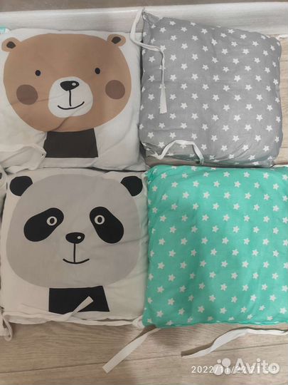 Бортики в кроватку 12 штук