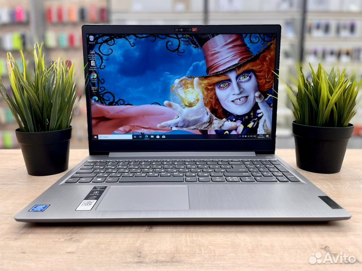Ноутбук Lenovo новый / 4 ядра / FullHD IPS
