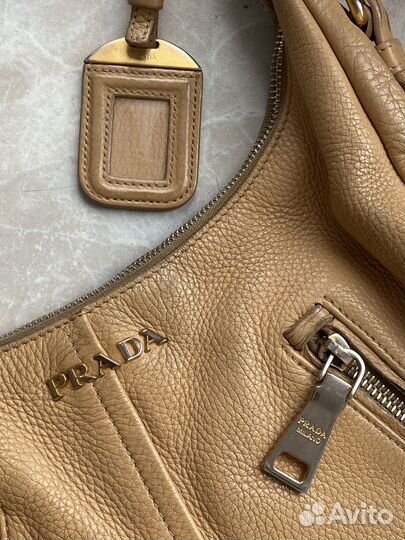 Сумка оригинал Prada Vintage Beige Leather Hobo