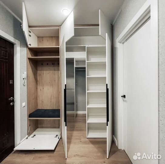 Встраиваемый шкаф