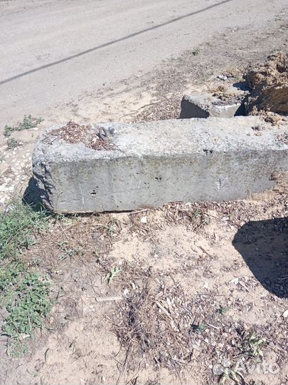 Бетонные блоки для фундамента бу